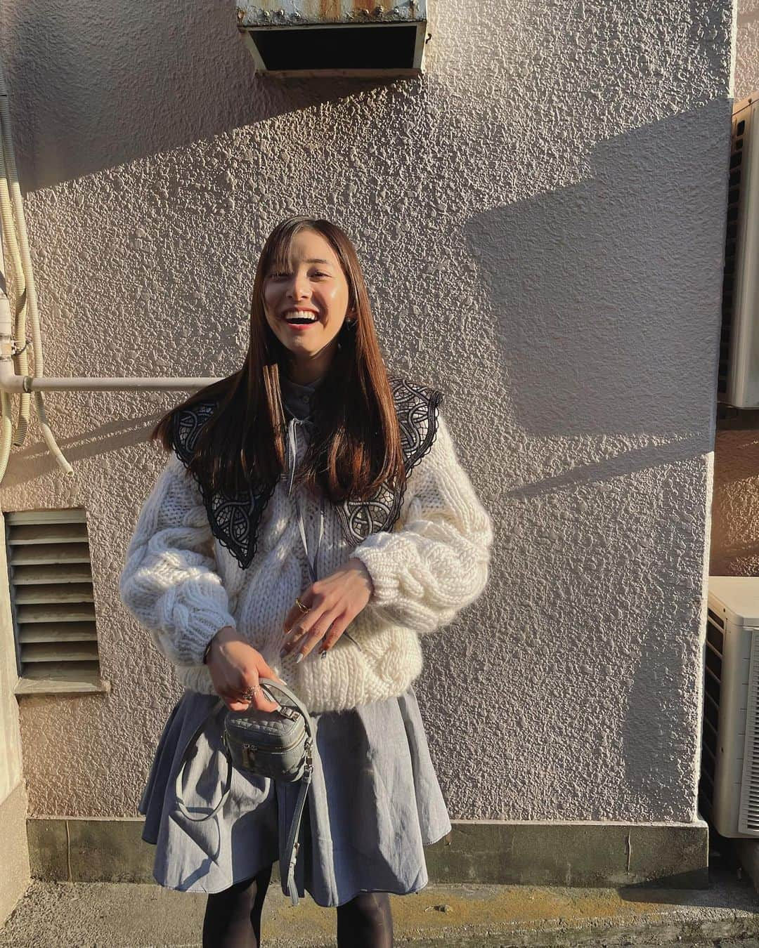 新木優子さんのインスタグラム写真 - (新木優子Instagram)「撮影の日の私服  coat : @todayful_  knit : @forgetmenots_official  onepiece : @snidel_official  boots : @snidel_official  bag : @dior  earring : @dior   #撮影の時のみマスク外しています🙇🏻‍♀️✨」2月4日 22時53分 - yuuuuukko_