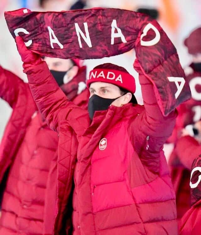 マイケル・マリナロさんのインスタグラム写真 - (マイケル・マリナロInstagram)「Just as memorable as the first 🇨🇦 . . . #teamcanada #olympics #bejing2022 #creatinghistory #ioc #china #skatecanada #skating #iceskate #openingceremony #beijing2022 #olympicgames #olympicgames2022 #winter #team #canada #olympic #red #lululemon」2月4日 23時38分 - marinarosauce1