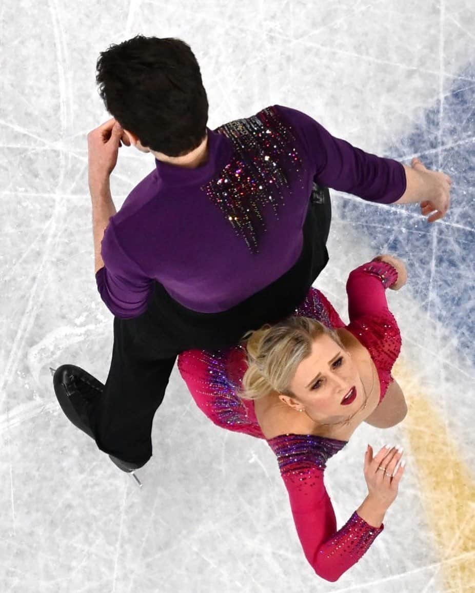 カーステン・ムーア＝タワーズのインスタグラム：「The best is yet to come 🤍 Thank you for watching us kick off our Olympics yesterday!  📸 @isufigureskating」