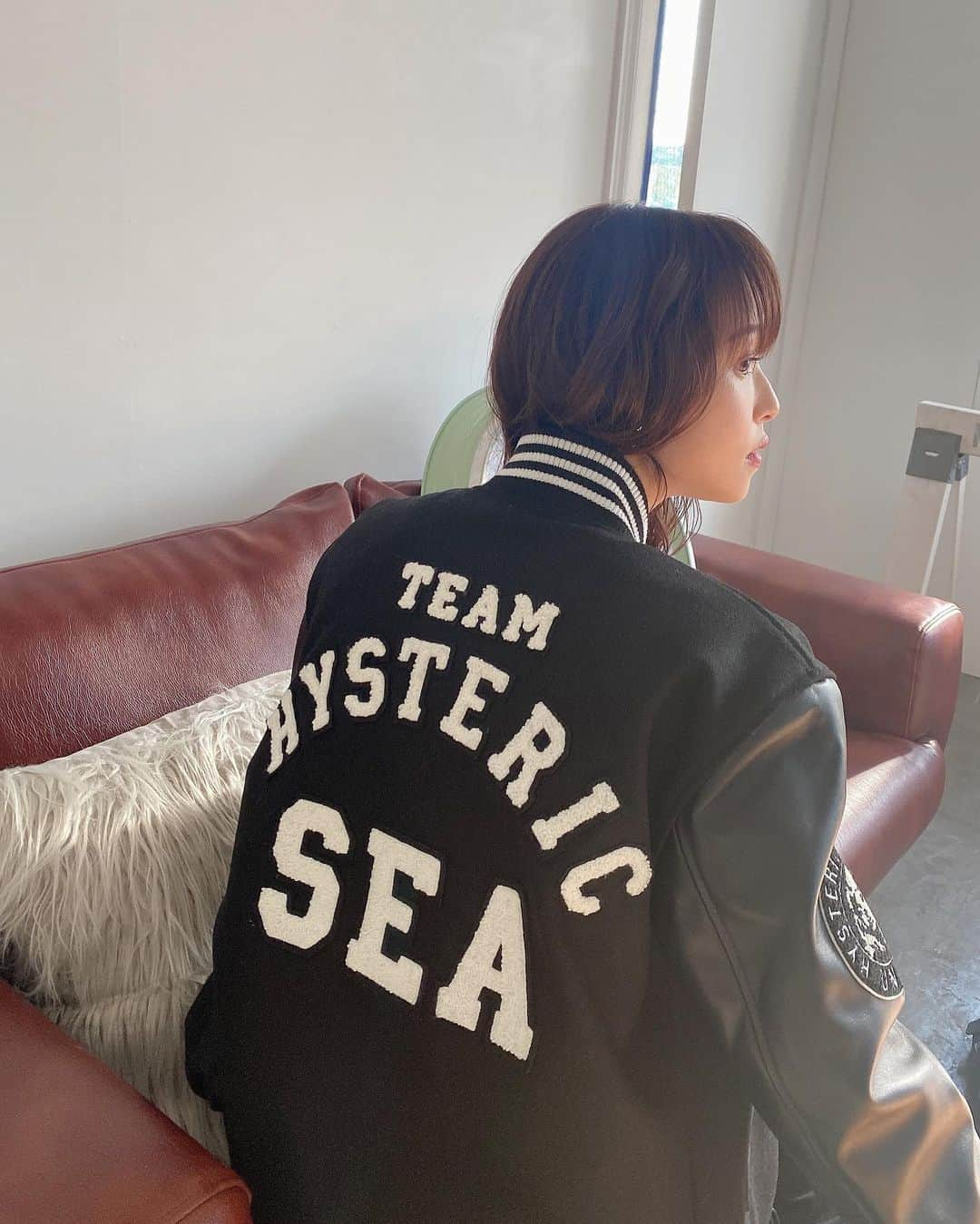 鷲見玲奈さんのインスタグラム写真 - (鷲見玲奈Instagram)「. しふく🦖  @windandsea_wear × @hystericglamour_tokyo」2月5日 17時13分 - sumi__reina