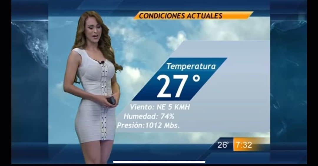 ヤネット・ガルシアのインスタグラム：「🤪☔️☀️🌪 🇲🇽🔥 🎥 @ozzymanreviews」