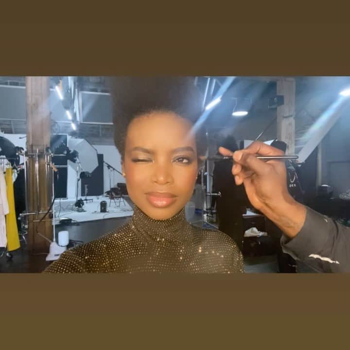 マリア・ボルゴのインスタグラム：「G ✨ L✨ A ✨ M」
