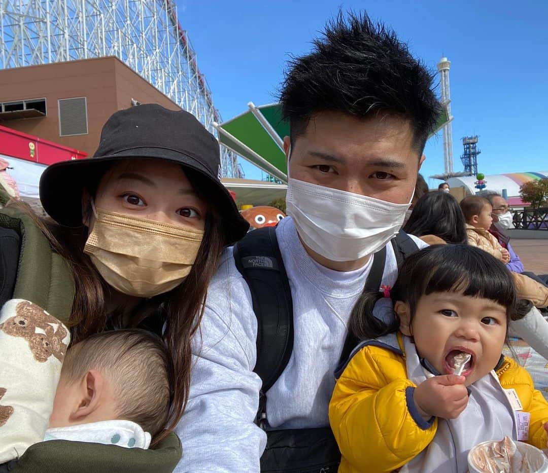 永井美津穂のインスタグラム：「2022.1.31 ののは2歳👧  無邪気で常に全力で 家族をいつも笑顔にしてくれるのの☺️  これからものびのびと育ってね 健康であればなんでもよし♡笑 大好き😘  誕生日当時は大好きなアンパンマンミュージアムに行ってきたよ♡ 動画親やかましい(笑)  #お誕生日　#2歳　#おめでとう #アンパンマンミュージアム」