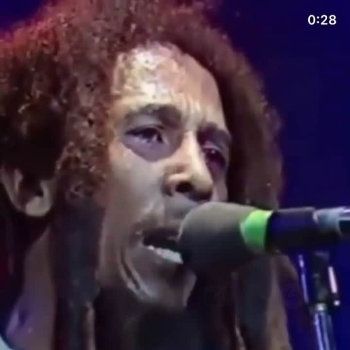 ルオル・デンのインスタグラム：「Blessed earthday Bob Marley.♥️  "Emancipate yourself from mental slavery. None but ourselves can free our minds". @bobmarley」