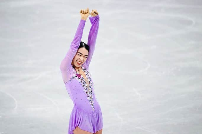 カレン・チェンさんのインスタグラム写真 - (カレン・チェンInstagram)「truly what a journey of so many emotions these past few days. 🤧 so proud & thankful to be a part of this team! 🇺🇸✨ #WinterOlympics」2月7日 18時16分 - karebearsk8