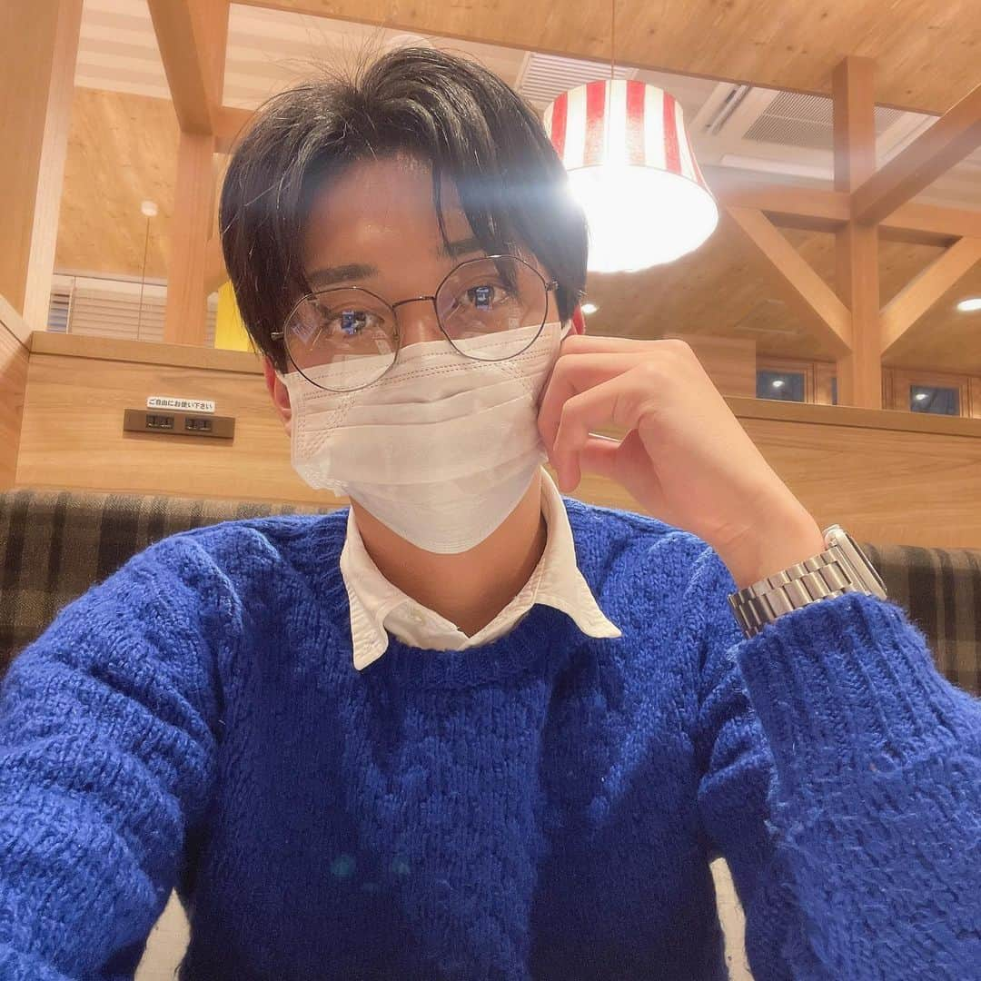 石内呂依さんのインスタグラム写真 - (石内呂依Instagram)「🤨👓🎽🦋🚹  こんなにも鮮やかだと、2度見されます。」2月7日 18時17分 - roi_ishiuchi