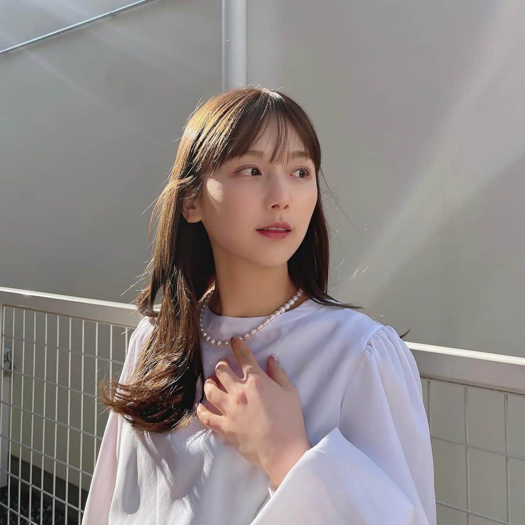 ひよんさんのインスタグラム写真 - (ひよんInstagram)「☀️✨  光が綺麗に入り込んでくれた日👏 自然光がいちばん盛れる🤣💓笑  #ひよん #ひよん服 #daily #꾸안꾸 #일상 #데일리」2月7日 18時49分 - cchan_fee4