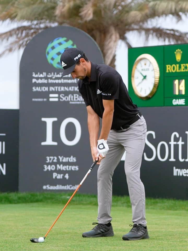 ホアキン・ニーマンのインスタグラム：「Great week @saudiintlgolf and congrats to @hv3_golf on the win!! 💯 Next ➡️ @thegenesisinv」