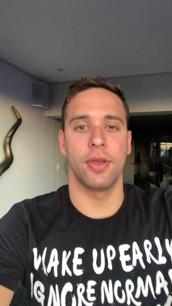 チャド・ルクロのインスタグラム：「➡️I am looking forward to seeing everyone at the @midmarmile   ➡️Can’t wait to everyone compete and an awesome ace!  ➡️Thanks to all the swimmers at the Chad Le Clos foundation for their support of this event!」