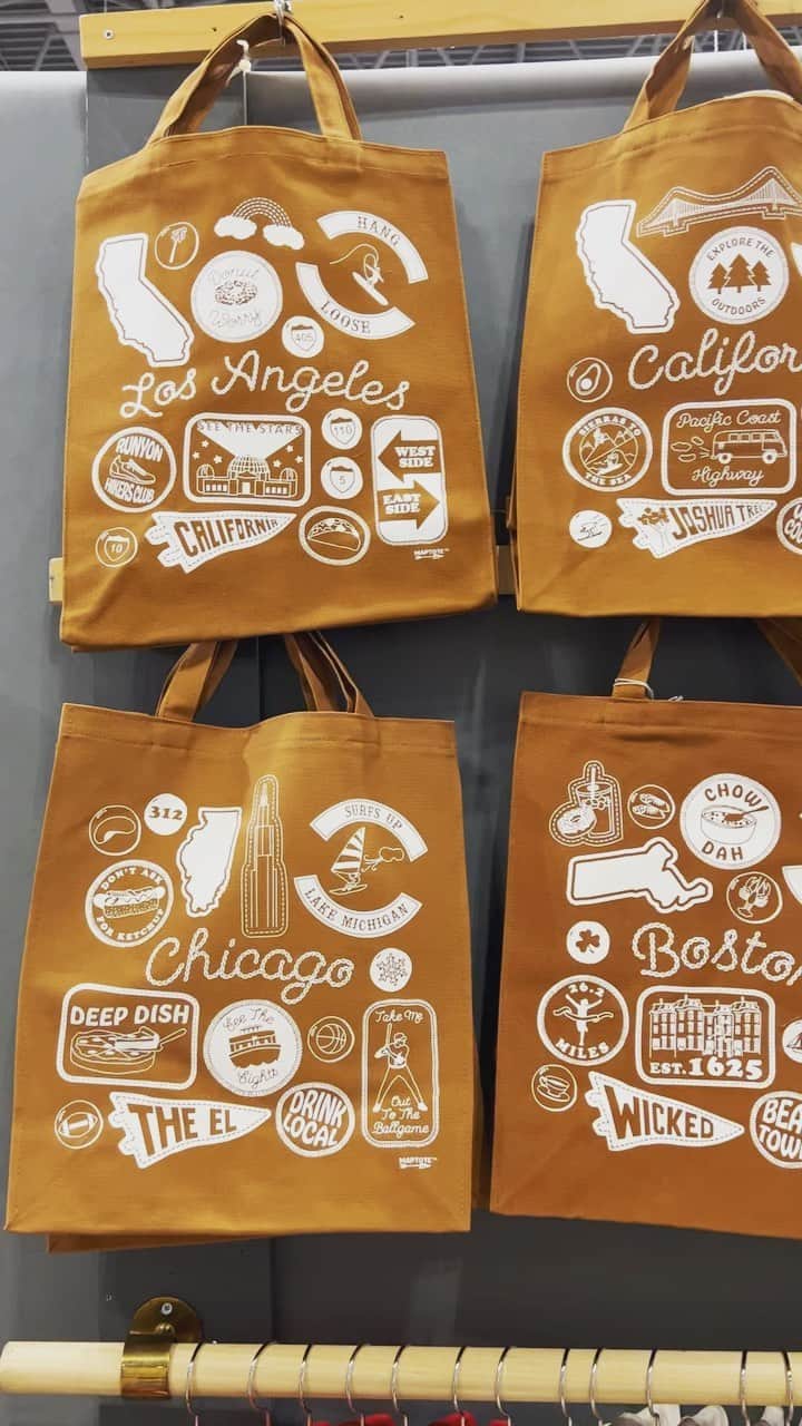 マップトートのインスタグラム：「Oooohhhhh, aaaaaaaahhhh… new shopper totes 🤩」