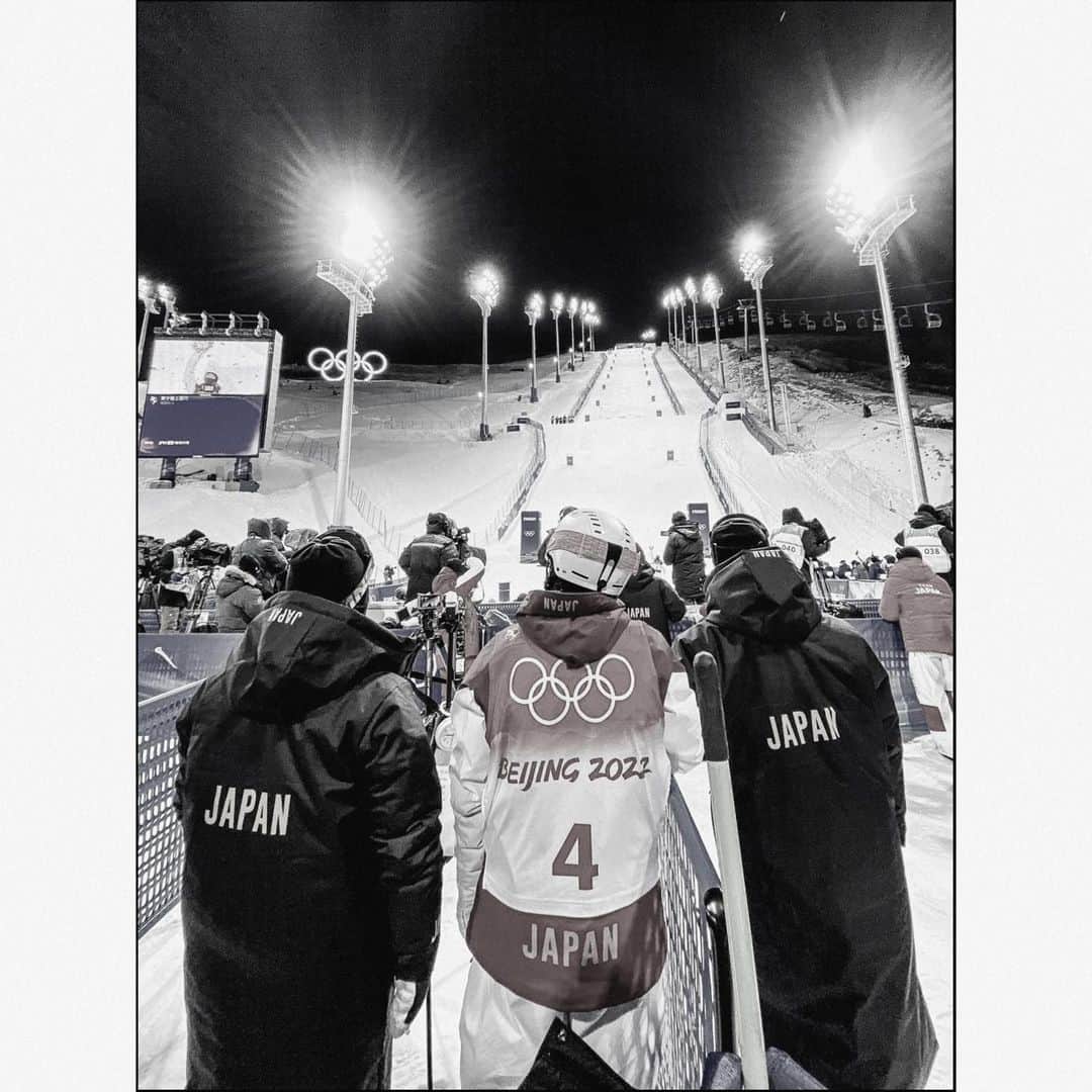 のインスタグラム：「20220205   全然Okay Bad end じゃない  ARIGATO  @japanmogulteam   WICKED」