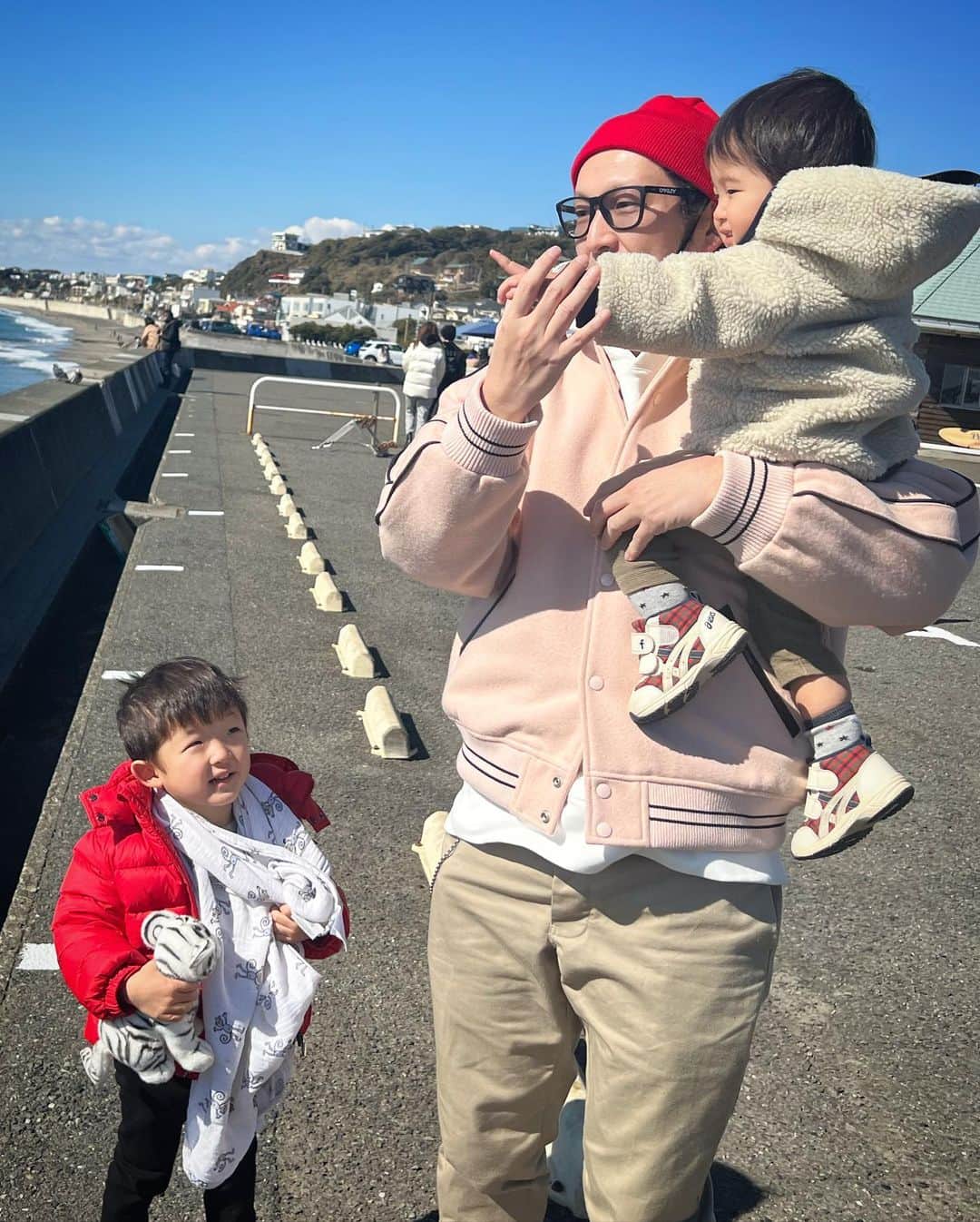 中村獅童さんのインスタグラム写真 - (中村獅童Instagram)「休演日は家族で小旅行  #夏幹 #陽喜 #獅童」2月8日 0時29分 - shido_nakamura