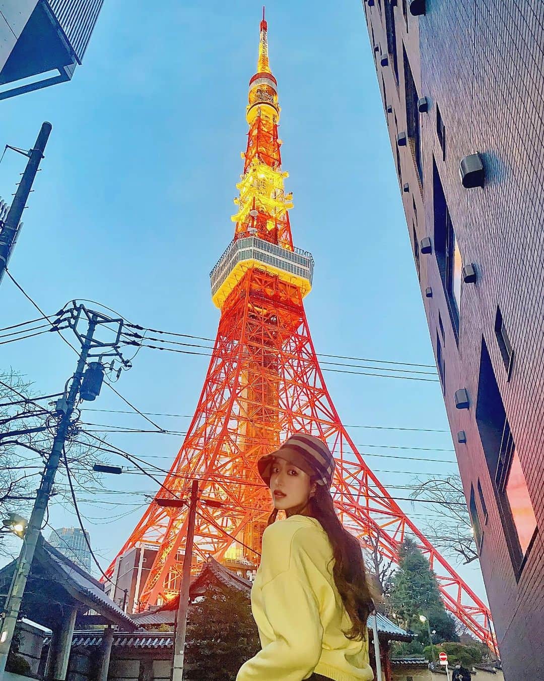 のインスタグラム：「ずっと眠い🥱」