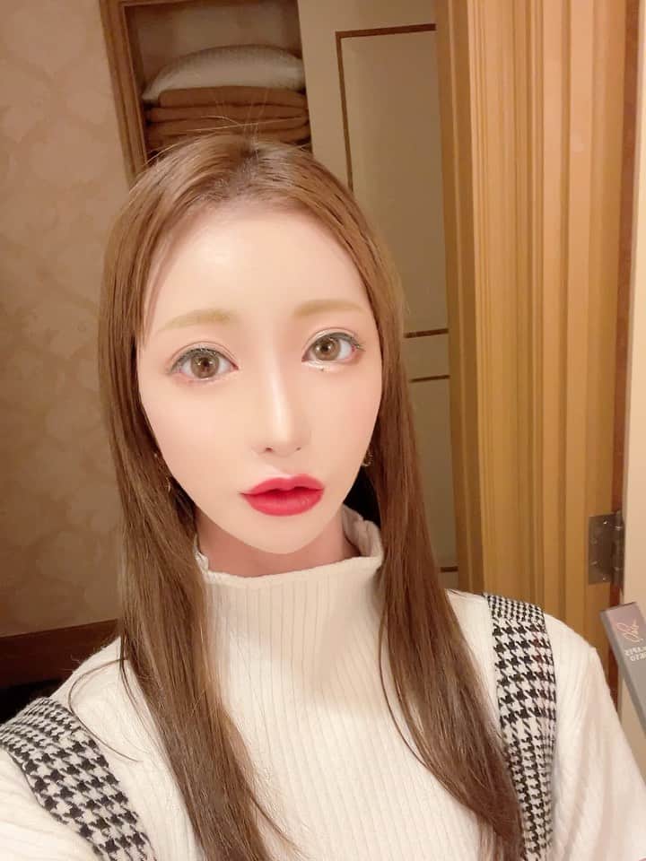 のインスタグラム：「@cbd.apis  ニコチン・タールなしだよ🌬」