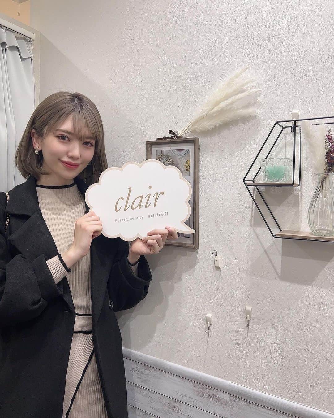SHINTANITOUKOのインスタグラム：「⁡ 久しぶりにフォトフェイシャルしてきた！ フォトフェイシャルすると肌のくすみとかも なくなってめちゃ肌の透明感がでる🥺❤ 個室だしゆったりできて居心地◎ ⁡ ⁡ PR clair＿annex #Clair #Clair渋谷 #渋谷エステ #フェイシャルエステ #フォトフェイシャル #プロモーション #Clairアネックス #渋谷フェイシャルエステ #美肌 #美活 #色白 #レースクイーン #racequeen #高身長女子」