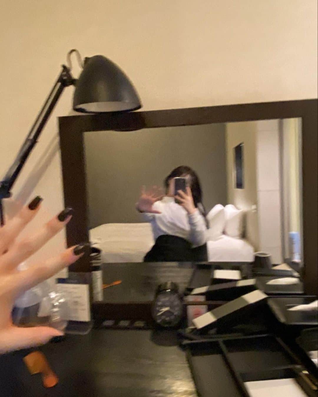 momoのインスタグラム：「˶ ̇ᵕ​ ̇˶💙」
