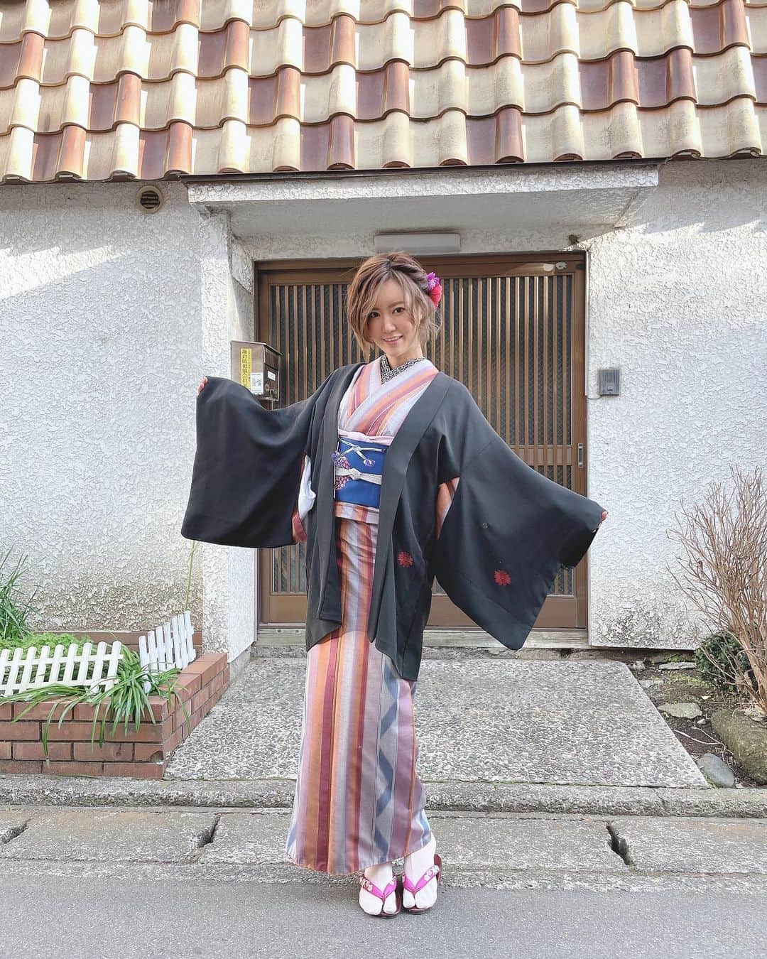 琥珀うたのインスタグラム：「. . 着物撮影 in 鎌倉 @kamakura.kimono.kanon さんでお世話になりました☺️ ありがとうございました😌 @yuukiuchida に撮ってもらった写真の仕上がり楽しみ🙌🏼 . . #japanese #japanesegirl  #japaneseculture  #kimono #kimonostyle  #kimonofashion  #kimonogirl  #shooting  #kamakura #着物 #着物レンタル  #着物女子  #鎌倉」