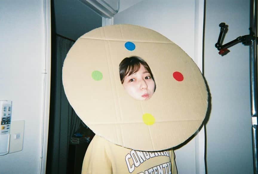 のインスタグラム：「. ぐーなるさん🍥  #フィルムカメラ #film #filmcamera  #写ルンです  #ぐーなる #ぐーなるホーム #ぐーなるの宣材これでいこうか #ポンコツAIちゃん #このキャラ最強なんですわ」