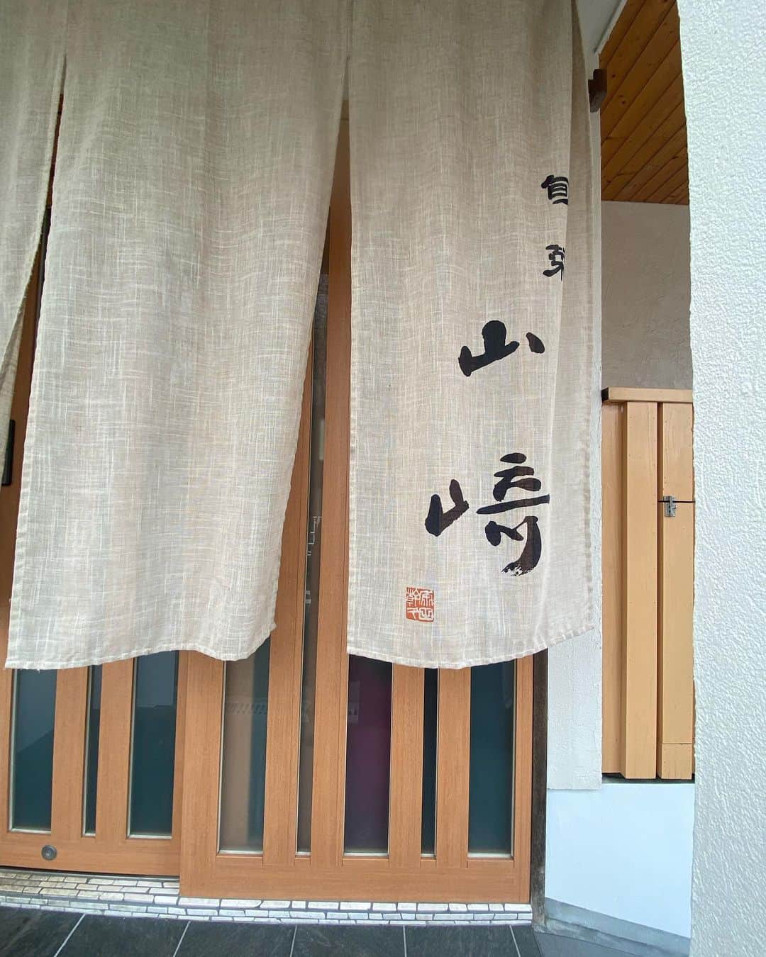 奥野莉瑛子のグルメインスタ