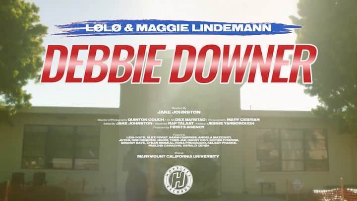 マギー・リンデマンのインスタグラム：「debbie downer mv out now!!<3 thank u for letting me be a part of this @lolo 🖤 link in my bio」