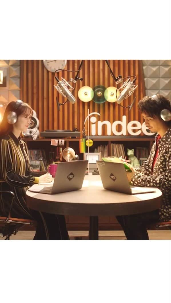 泉里香のインスタグラム：「indeedの新CM、 ラジオインディード📻  仕事探しにサーチあれ💫 #indeed」