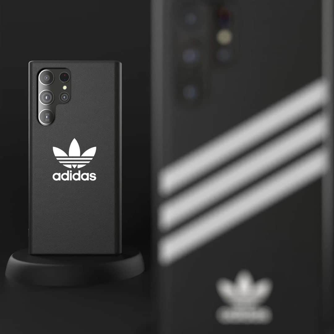 Telecom Lifestyleのインスタグラム：「Introducing: NEW cases for the Samsung S22!  Which one is your favourite?  Get yours via adidascases.com!  -- #adidasoriginals #ImpossibleIsNothing」