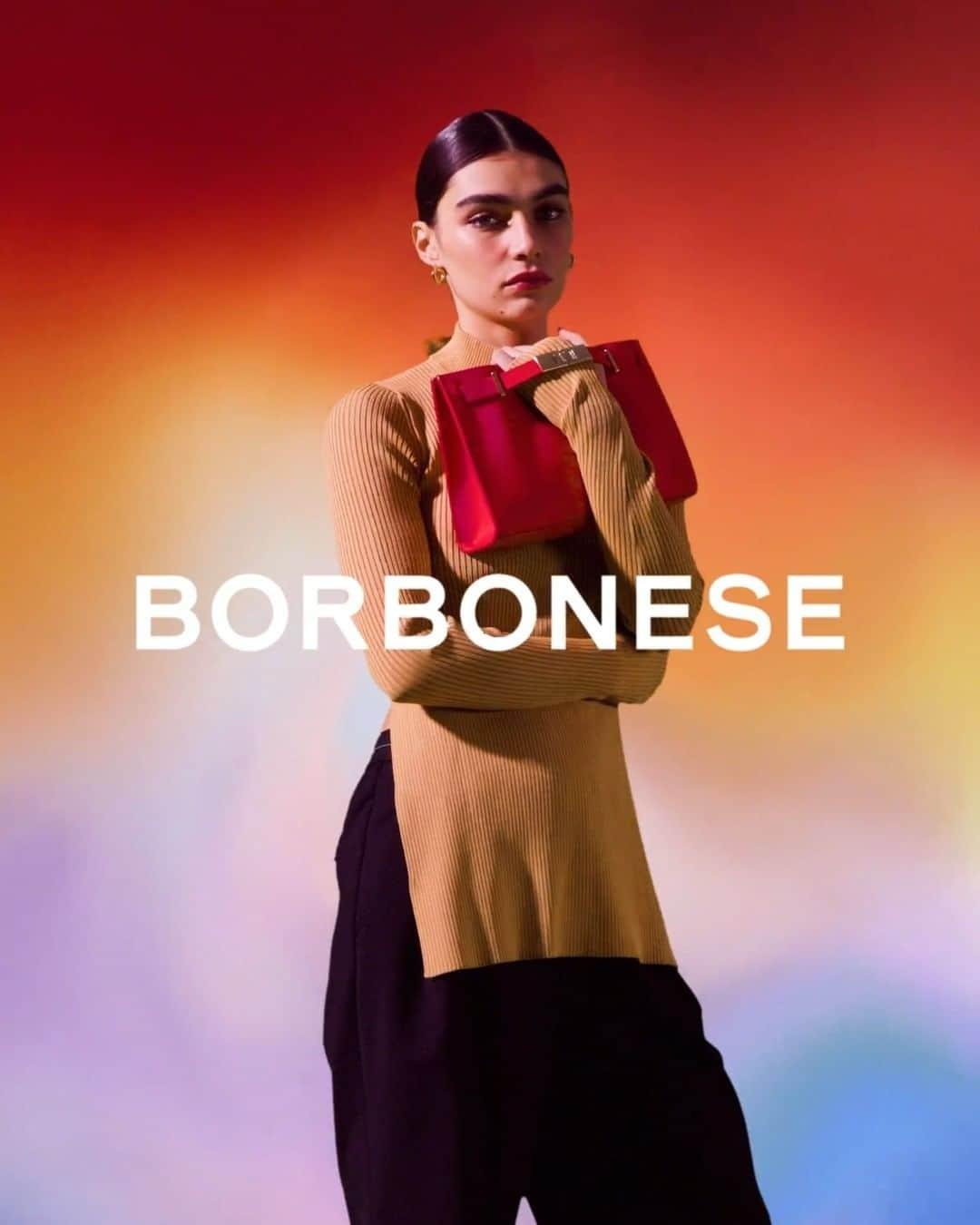 ボルボネーゼのインスタグラム：「Valentine's season essentials: red hues and sunsets.  #Borbonese #Valentinesday #newcollection #SS22"」