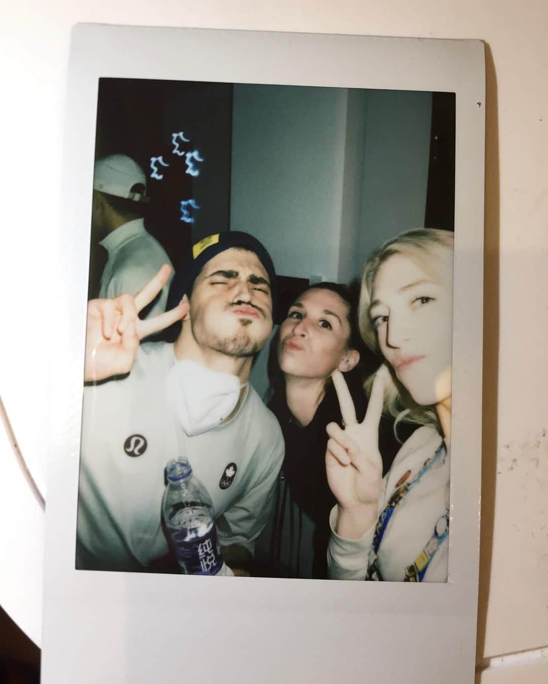 ポール・ポワリエのインスタグラム：「last little night in Beijing w my friends 👻」