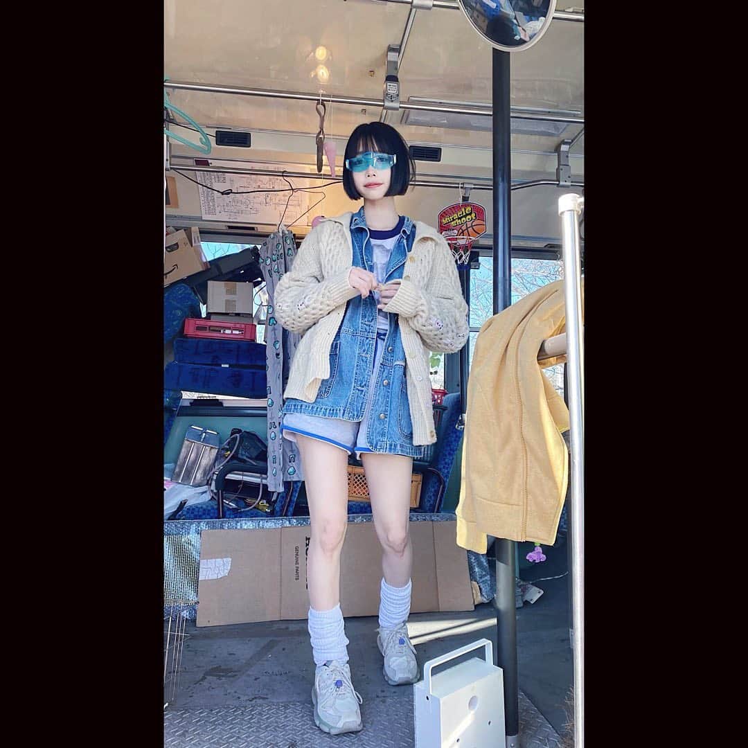 Amazon.co.jp: I｜その他