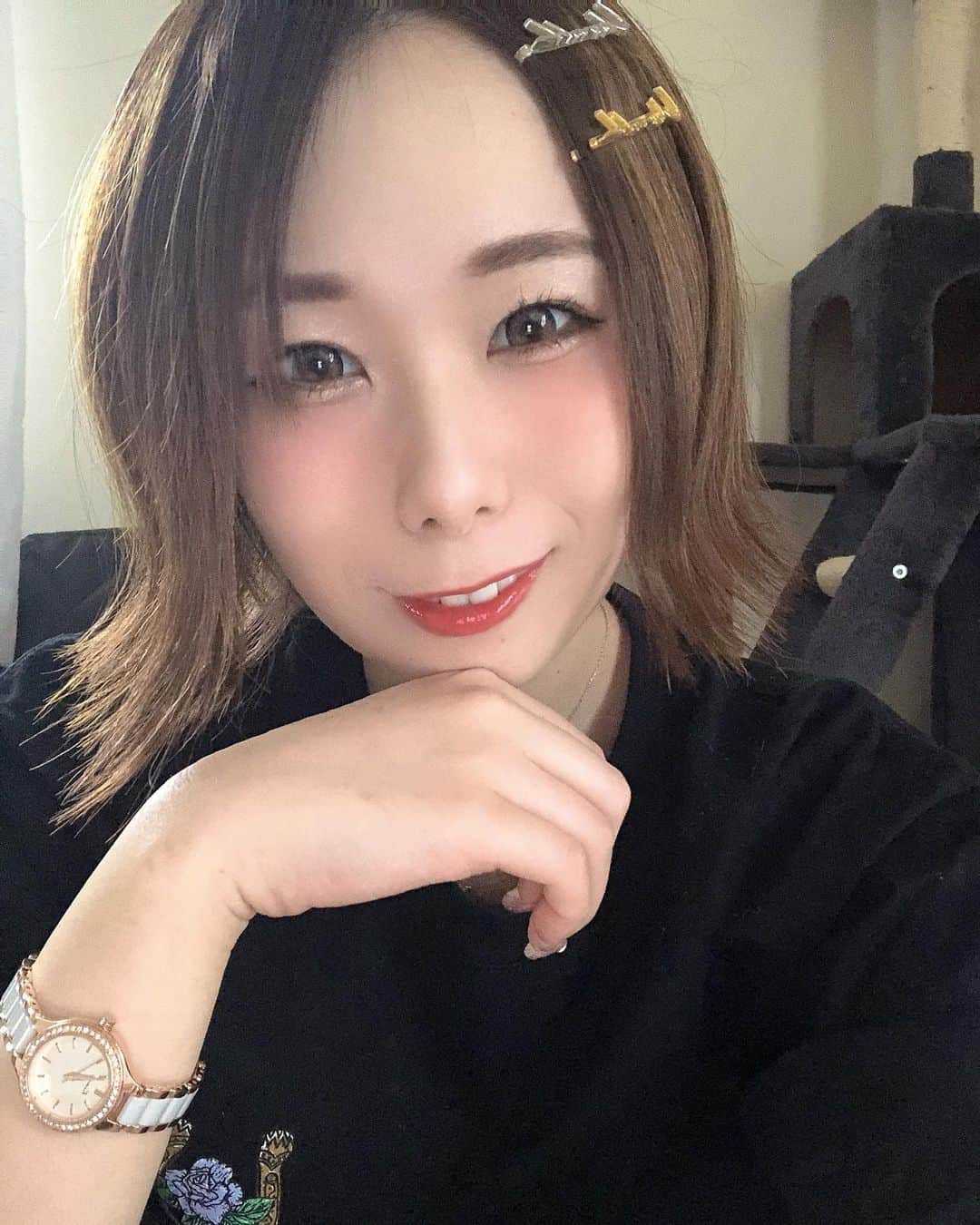 ゆうりたん（元 芹沢ゆうり）のインスタグラム：「. 元気に生きてるよ 夏前に重大発表するから待っててネ」