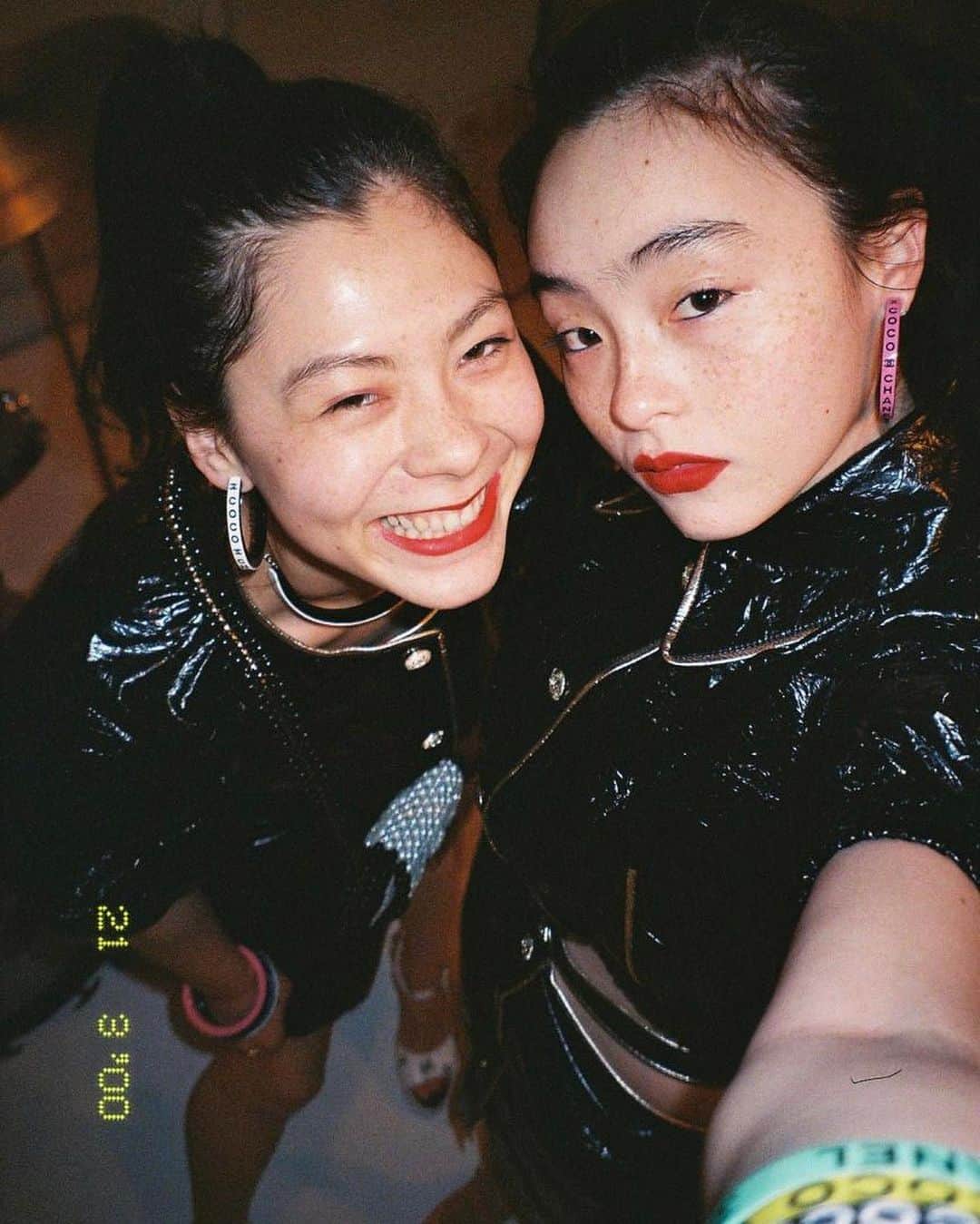 のインスタグラム：「CHANEL 2022/23秋冬　プレタポルテコレクション 今夜22:00〜  @chanelofficial  #chanelfallwinter」