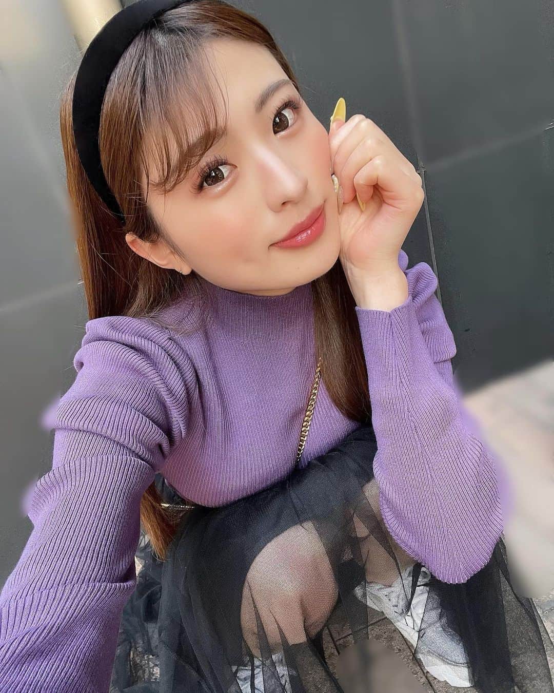 MIYABIのインスタグラム：「こんにちは💜  先日　@lapis_eyelash_nail さんにてマツエク210本　付けて頂きました👁💕  コーティング剤つけると、1か月ちょっと保ってくれるし、ボリュームラッシュじゃないのに、このフサフサ感がほんと素晴らしいのです🤭🌹  担当の方は @lapis__maki さんいつもありがとう御座います🙇‍♀️💋  #マツエク #マツエクサロン」