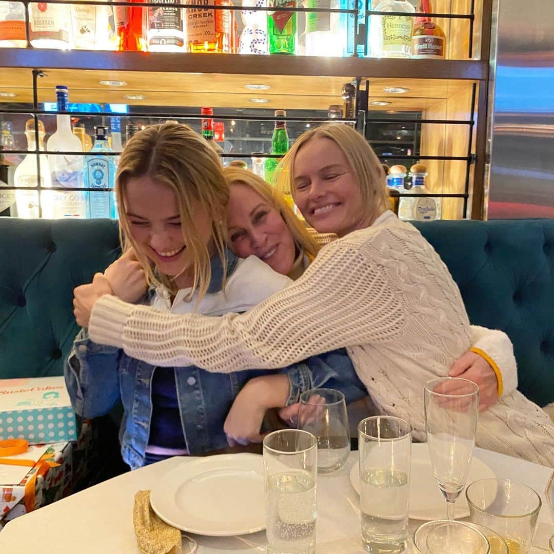 ケイト・ボスワースのインスタグラム：「My favorite women 💖 every day I am grateful for this love.」