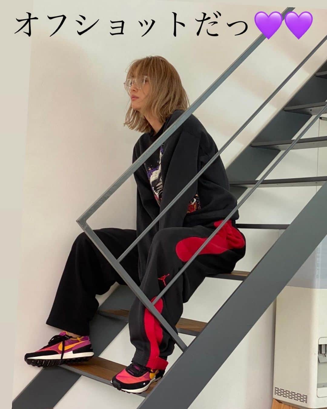 のインスタグラム：「発売まで あと７日❣️ #correct #写真集」