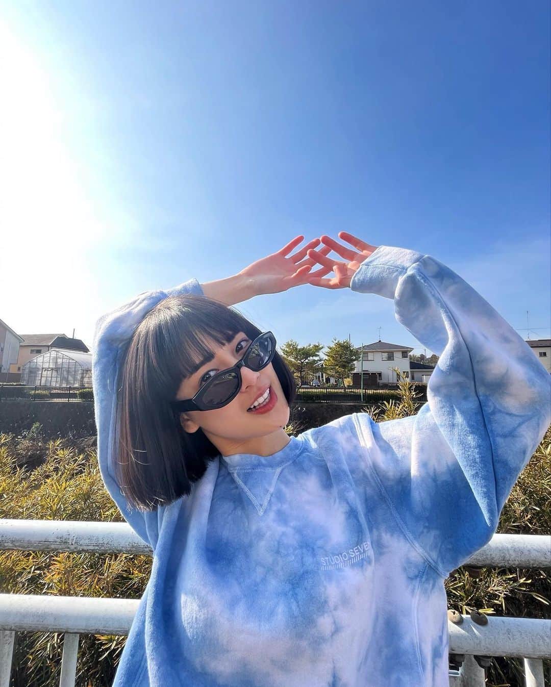 藤井夏恋さんのインスタグラム写真 - (藤井夏恋Instagram)「ふぅ〜〜 空も空気も気持ちいいですね。🤍 春近づいてきた？」3月10日 10時53分 - fujiikaren_official
