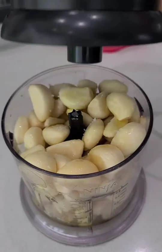 Cesar Gonzalez Cocineroのインスタグラム：「🚨RECETA DE CREMA DE AJO🚨」