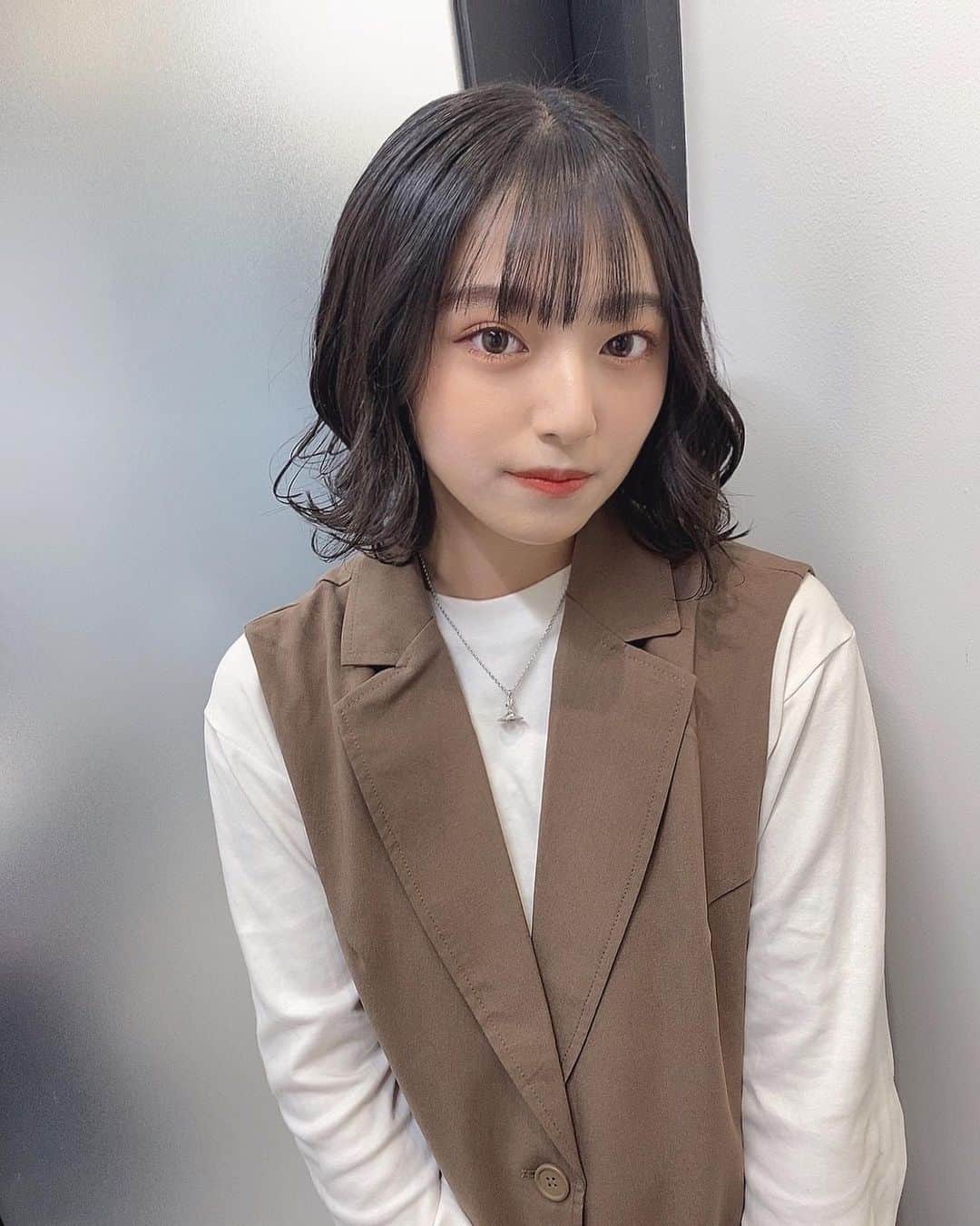 のインスタグラム：「巻いてもらいました〜.ᐟ.ᐟ   #巻き髪」