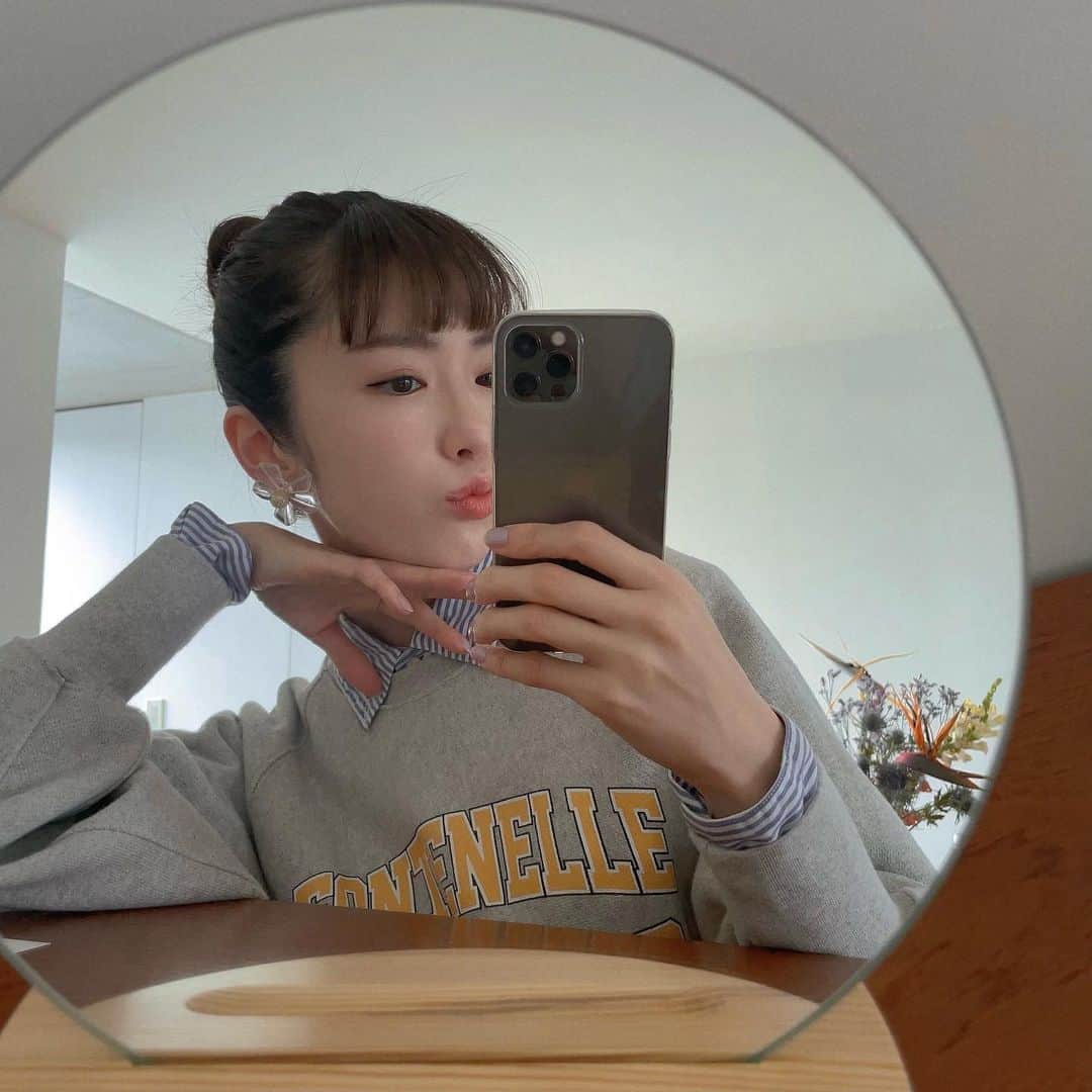 樋口柚子のインスタグラム：「💛」