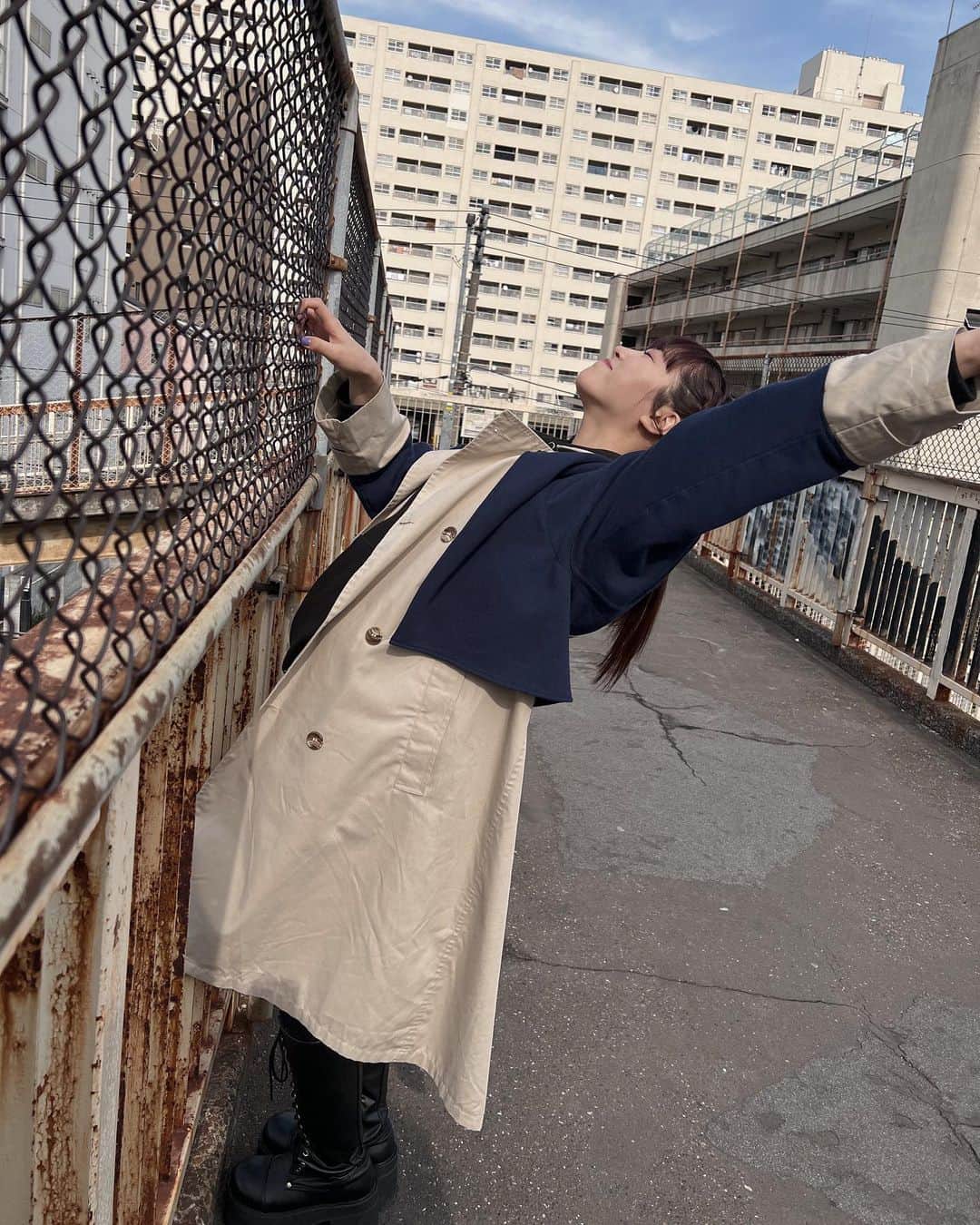 中山莉子さんのインスタグラム写真 - (中山莉子Instagram)「→  コートの下はレッスン着 お恥ずかしい🤭 ⁡ 「ハッピーエンドとそれから」 MV公開されました~！ぜひチェックしてください🌷 ⁡ #ootd」3月10日 19時03分 - nakayama_riko_official