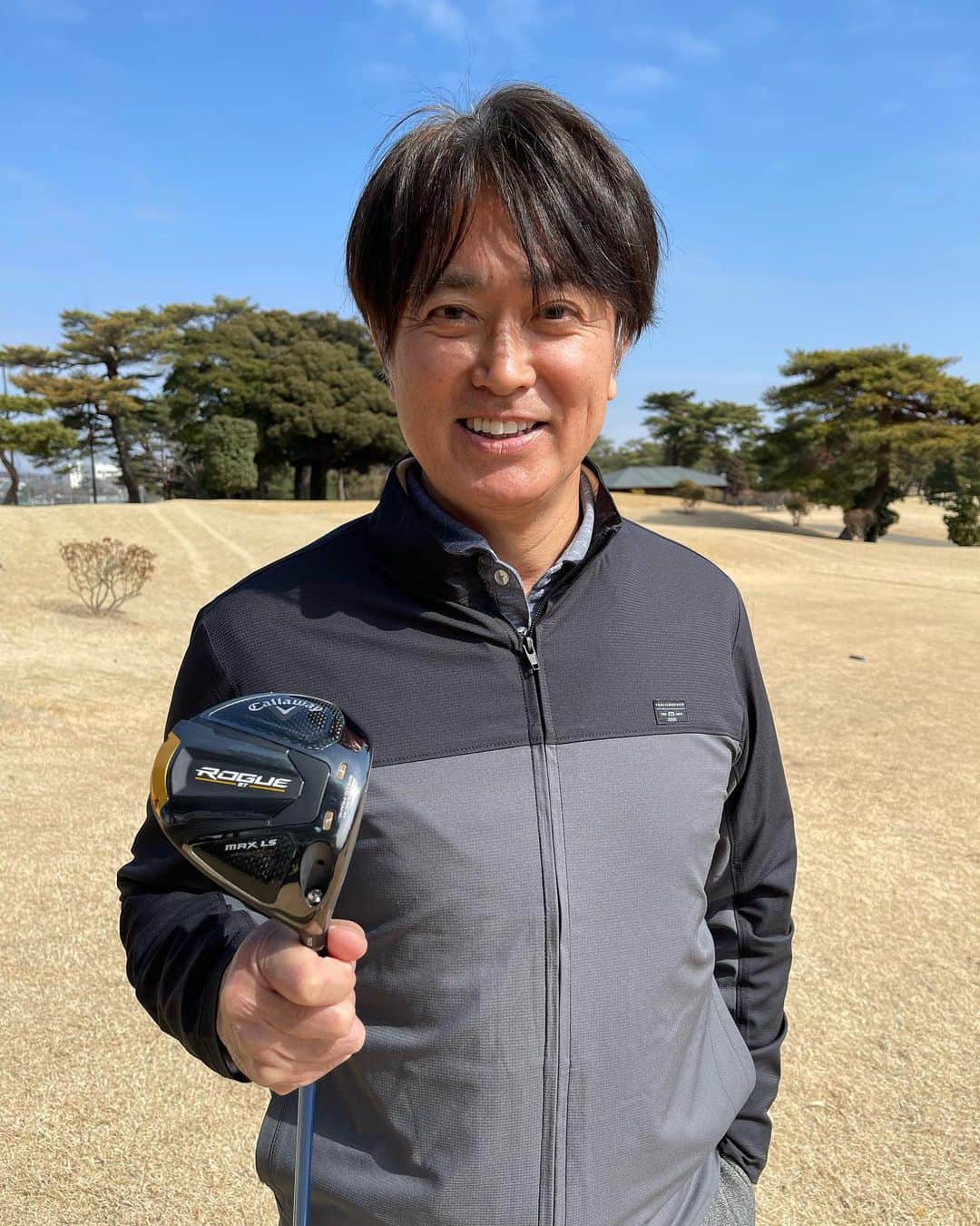 石黒賢さんのインスタグラム写真 - (石黒賢Instagram)「久しぶりにラウンドして来ました！ 新兵器を携えて😊 天気も良くて楽しかった〜 1.5R行っちゃった😝 テニスも良いけどゴルフもやっぱり楽しいね  #callawaygolf」3月10日 11時55分 - kenishiguro_official