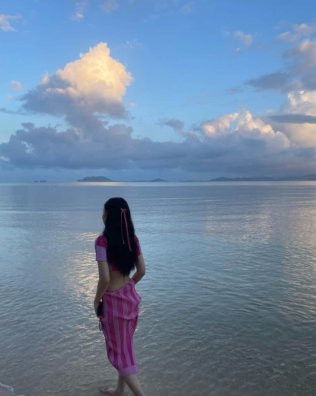 ジェニーさんのインスタグラム写真 - (ジェニーInstagram)「Pink hawaiian girl 💕」3月10日 15時44分 - jennierubyjane