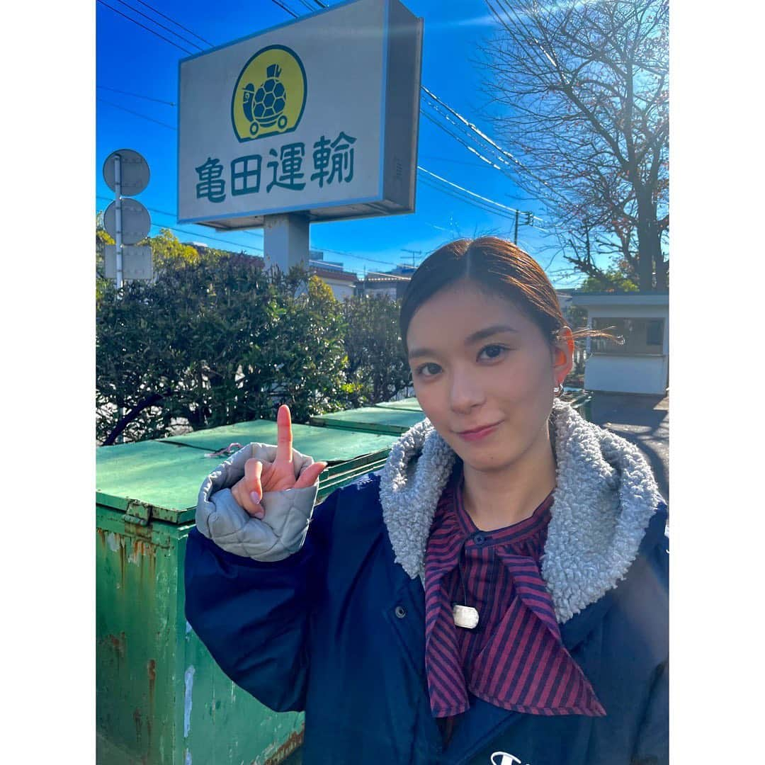 芳根京子さんのインスタグラム写真 - (芳根京子Instagram)「これいつ撮ったやつだ？ すごい前に撮ったやつだなぁ🐢🐢🐢 載せてなかったよね？  真犯人フラグ 最終回まであと3日🚩  #真犯人フラグ」3月10日 16時03分 - yoshinekyoko