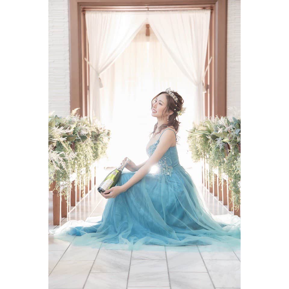 藤咲ひなたのインスタグラム：「昨日はカンコレみて来てお客様がきてくれました🥺💕  今日はどんな出会いかあるのだろう。  毎日笑顔で幸せに過ごしたい💎  #すすきの #すすきのキャバ嬢 #laputa #美脚#美女 #美人 #美容  #ポケパラ #ナイツ  #キャバ嬢 #キャバクラ  #札幌 #中洲 #錦 #ドレス #かわいい  #札幌グルメ#すすのグルメ#藤咲ひなた#札幌観光#札幌ホテル#selfie #l4l #大阪 #北新地#ミナミ  #ソウメイ #シュガー #関西コレクション #モデル」