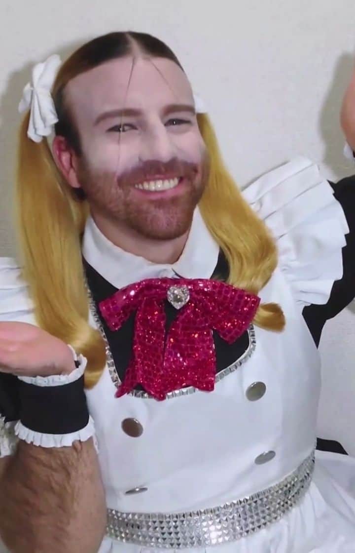 のインスタグラム：「♡(> ਊ <)♡ @ladybeard_japan 💗✨  👉 Japan Weekend A Coruña, 26 y 27 de marzo de 2022, ¡con LADYBEARD en concierto! 🤯  Entradas a la venta en https://www.japanweekend.com/acoruna/」