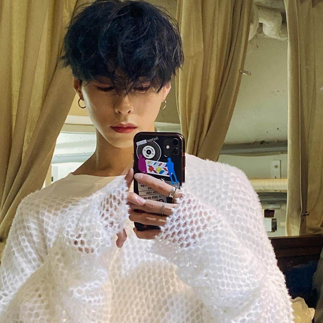 佐野文哉のインスタグラム：「💭」
