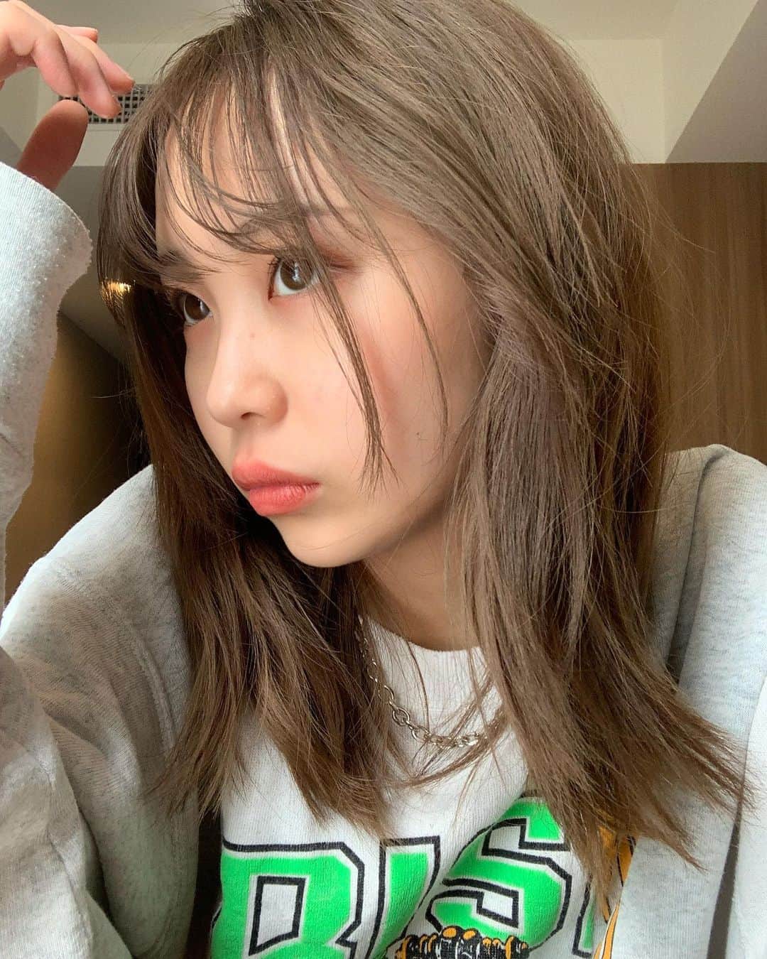 島田キラリさんのインスタグラム写真 - (島田キラリInstagram)「3コマキラリ  自然光ってやっぱりいいね  #自然光#自然#ノーマル#ノーマルカメラ #カジュアル#カジュアルファッション#ストリート#ストリートファッション#Popteen#レギュラーモデル#きららん#MAGICOUR#7melink#KIRARI #04#jk2」3月11日 23時09分 - kiraran___12