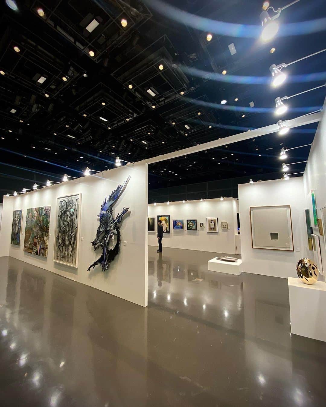 のインスタグラム：「🖼 #SBIartauction  #SBIアートオークション」