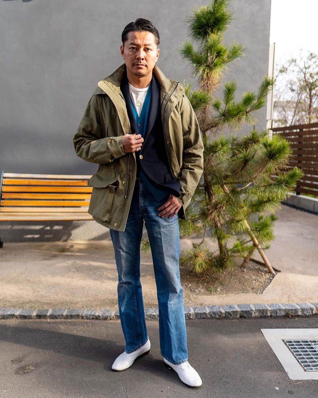 高田朋佳のインスタグラム：「My favorites.  #fashioncreator #高田朋佳 #tomoyoshitakada #authenticstyle  #dressstyle #elegantstyle #modernclassicstyle #newclassicstyle #fashion #mensfashion #mensdressstyle #suitsstyle #dapperstyle #takadachannel #メンズファッション #大人コーデ」