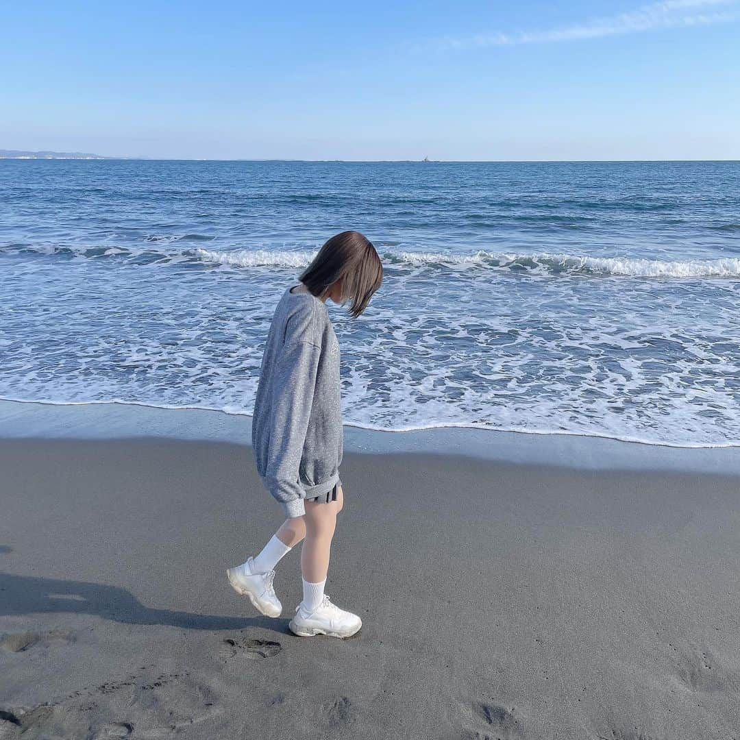 福山梨乃さんのインスタグラム写真 - (福山梨乃Instagram)「🐬🐬 . tops→  古着」3月11日 20時50分 - rinomaru_