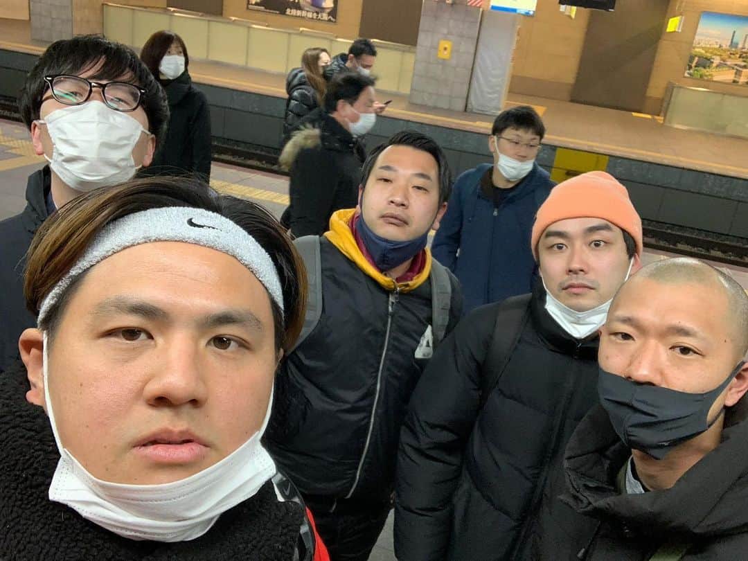 池田真一のインスタグラム：「なんか電車って言うやつ乗ったら一瞬で大阪着いた。なんなんこれ。」